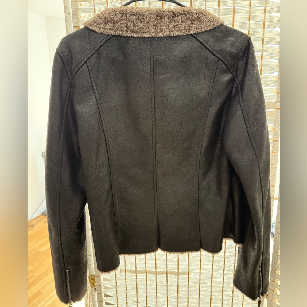 Women's Black Faux fur Jacket with Brown Lining - Picture 2 of 4